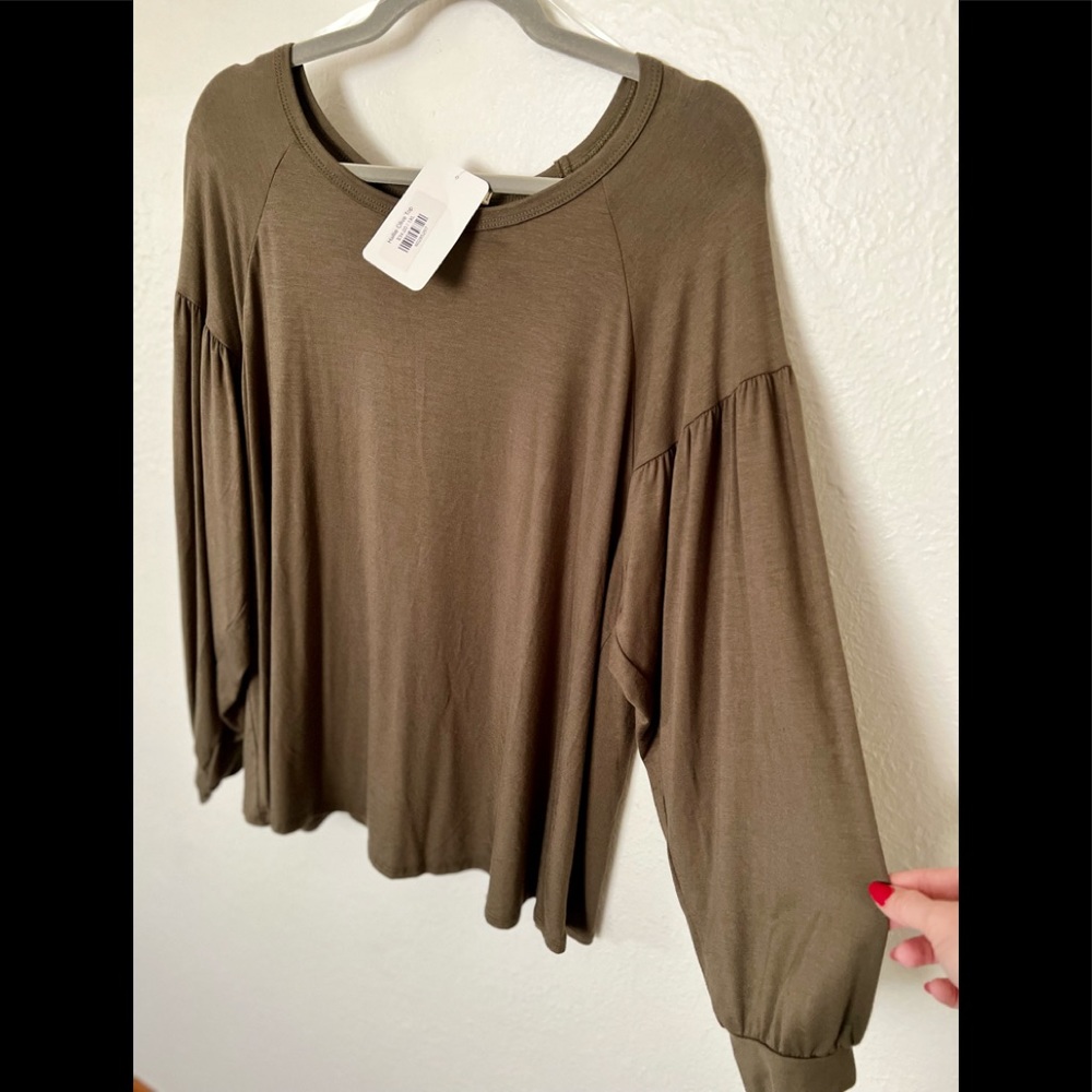 Hallie Bubble Sleeve Blouse